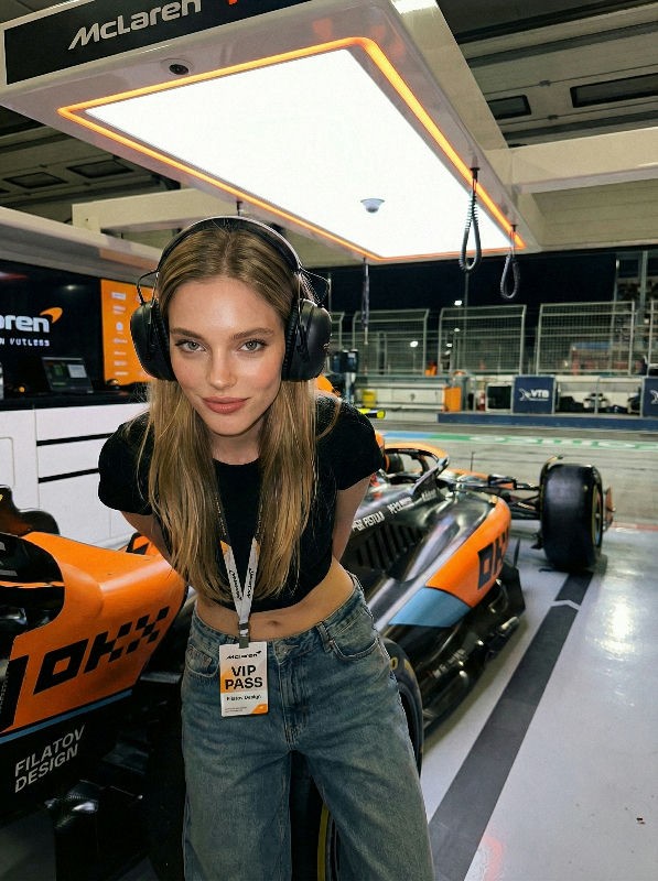 McLaren F1 — вариант 1